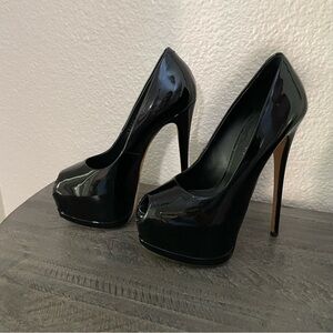 Giuseppe Zanotti Black Patent Leather Peep Toe Heels